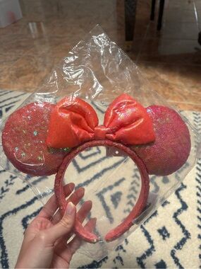 😎 Disney Minnie Mouse Pink Orange Sunset Sequin Ears Headband Shimmer Bow NWT
